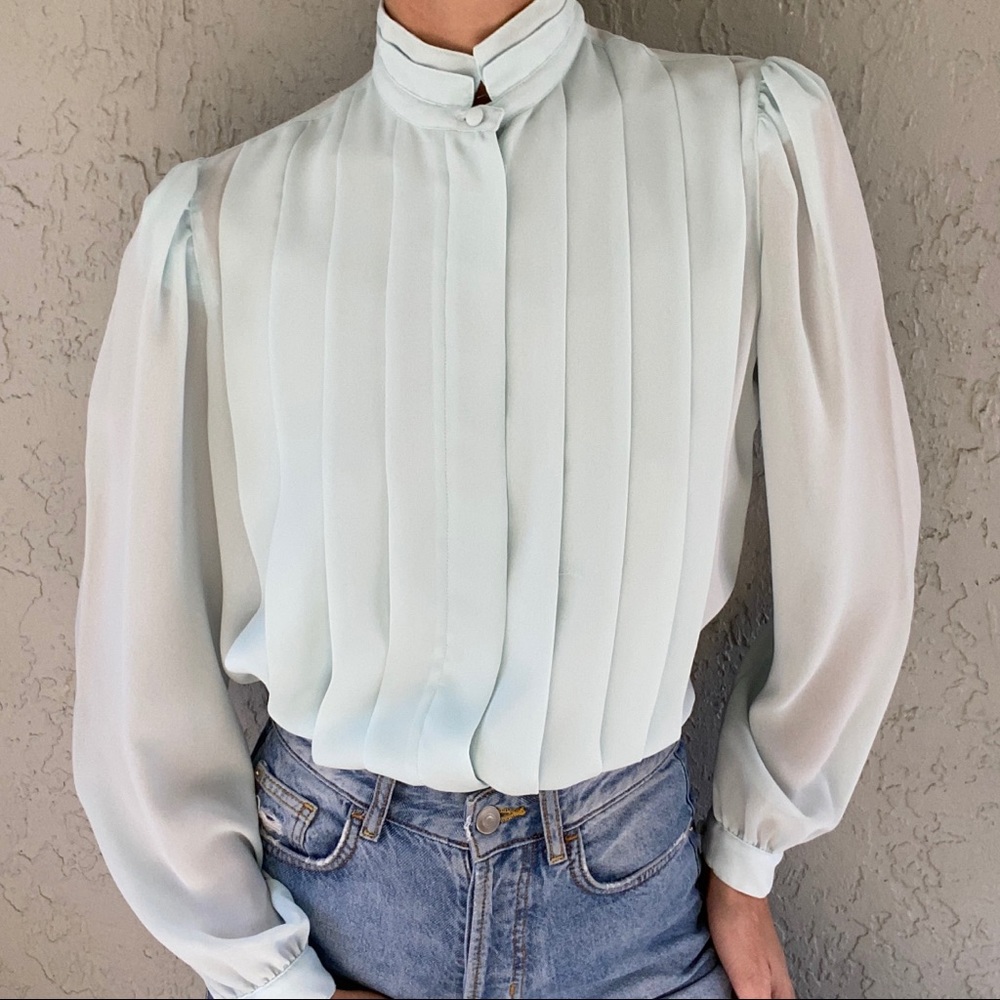 Vintage Alicia mint ruffled blouse size small